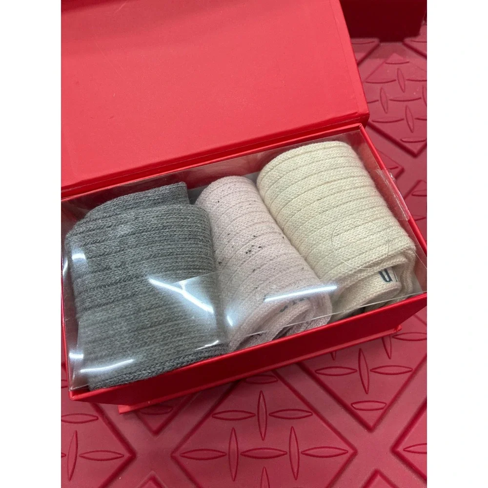 Gap Original Womens Boot Socks 3 Pair Gift Box Set Grey Cream Pink Size 4-10
